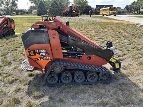 sk1050 skid steer for sale